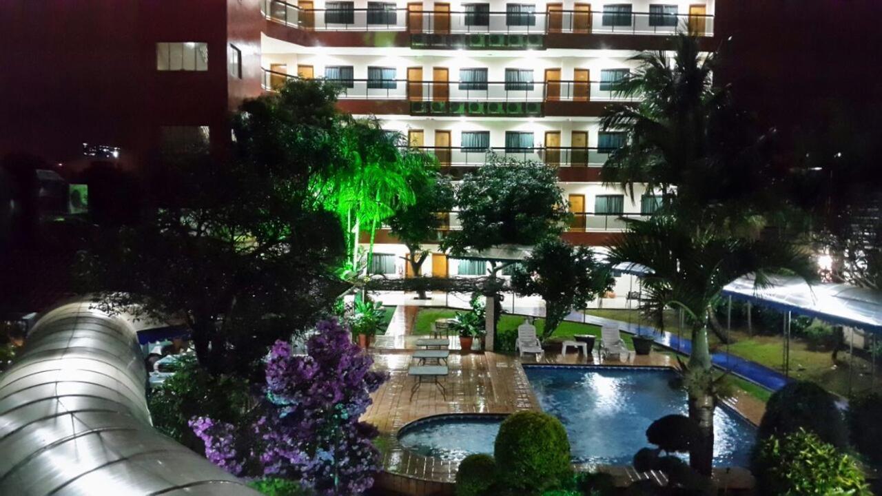 Hotel Arthur Shambala Encarnación Buitenkant foto