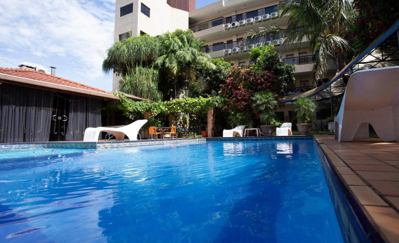 Hotel Arthur Shambala Encarnación Buitenkant foto