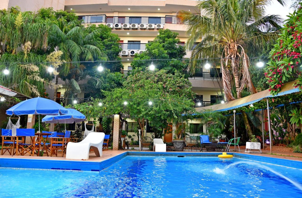 Hotel Arthur Shambala Encarnación Buitenkant foto